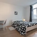 Maison Spacieuse De 6 Chambres Proche Gare Midi