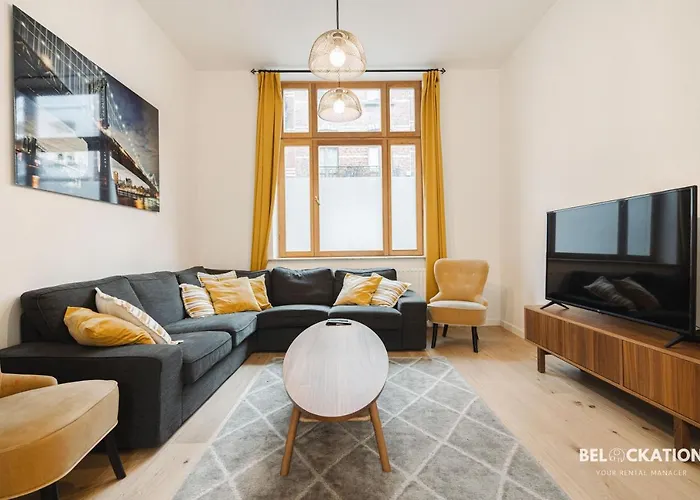 Maison Spacieuse De 6 Chambres Proche Gare Midi